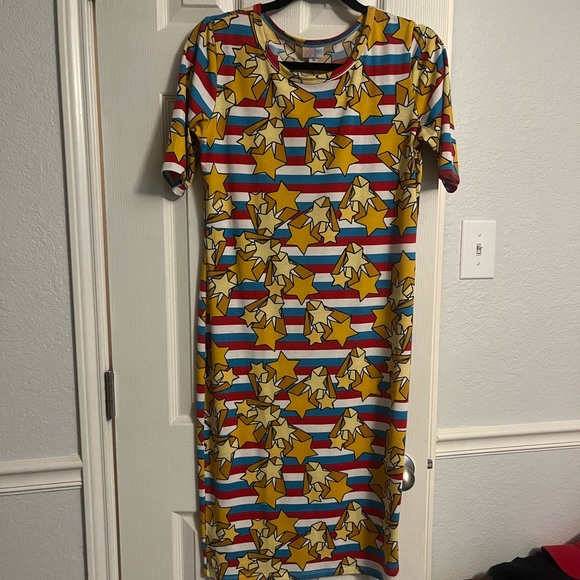 NWOT lularoe Julia - Picture 1 of 5